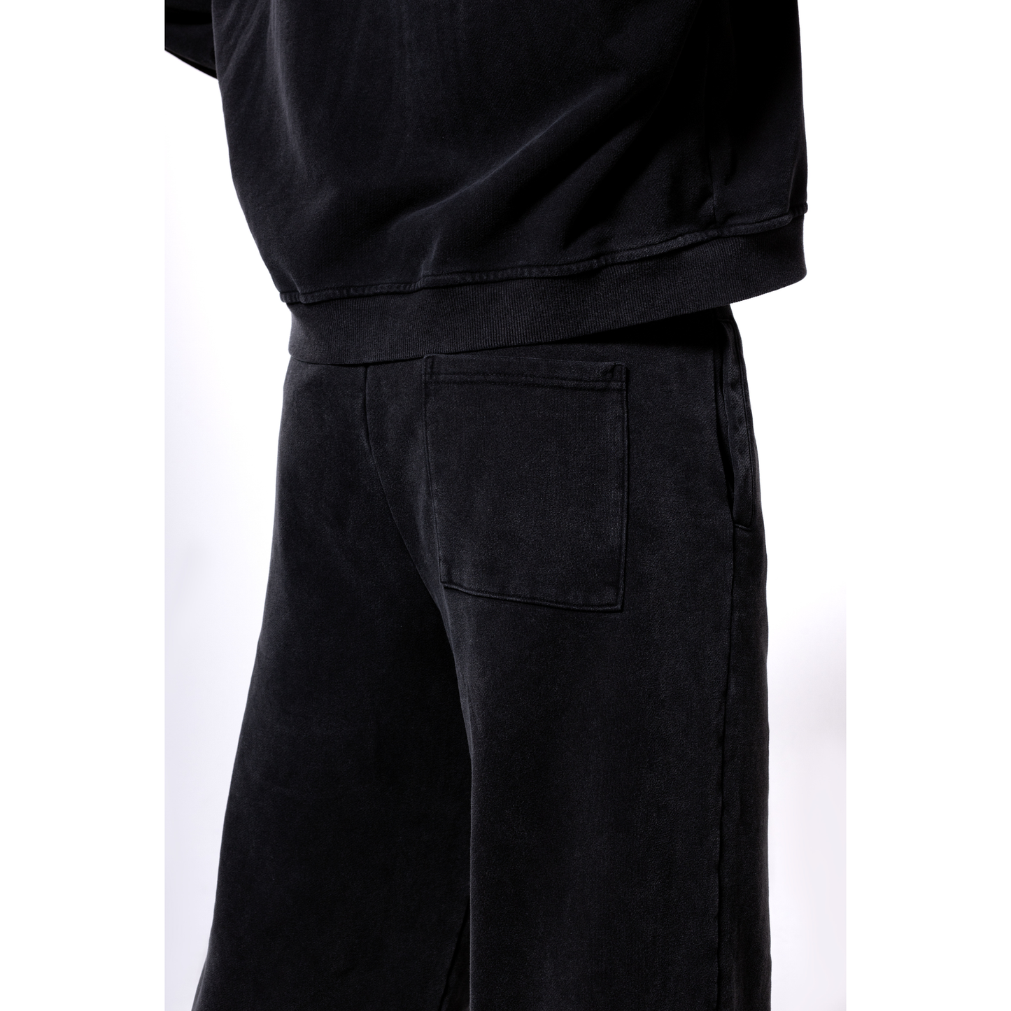 Morani sweatpants back detail close-up